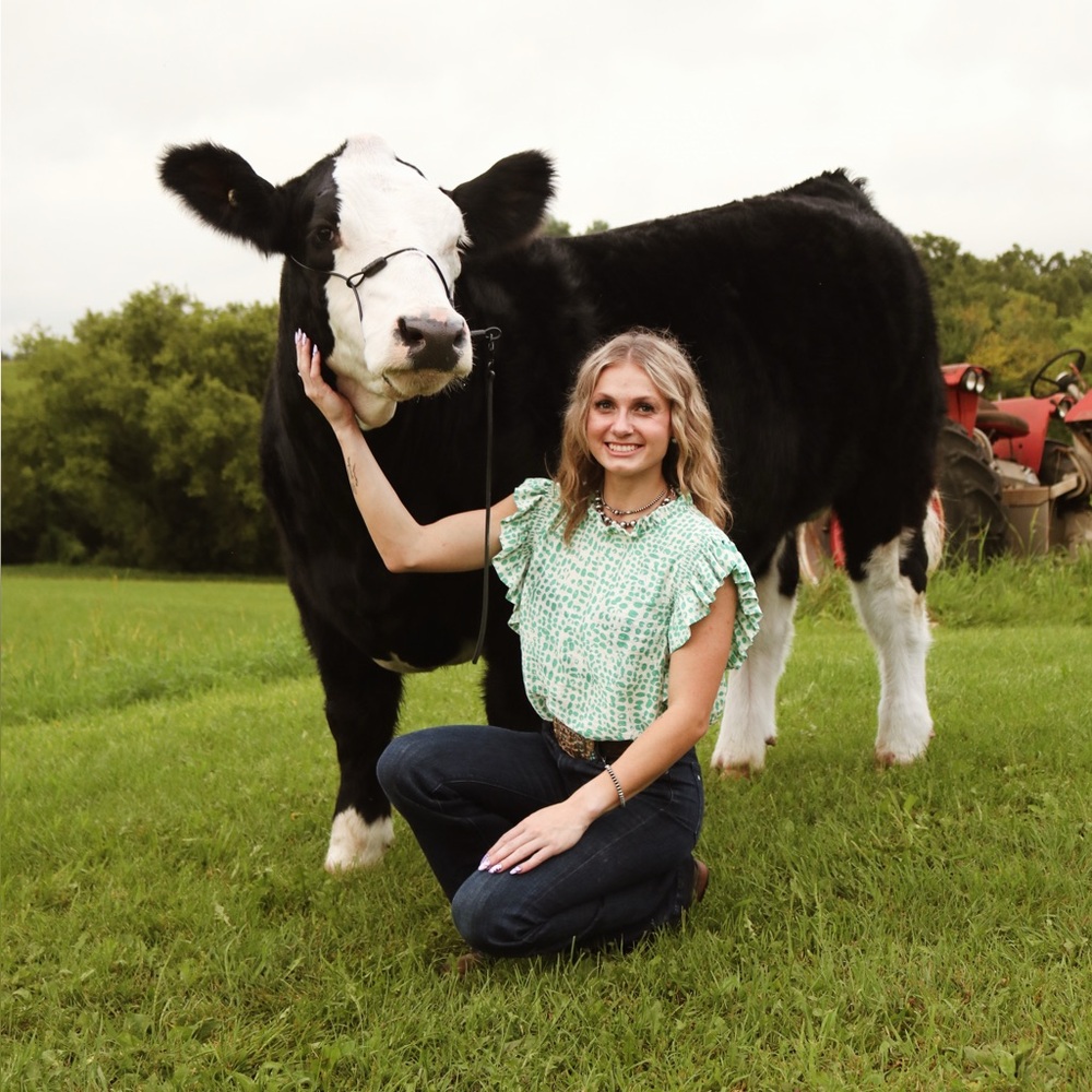Meet your Posher, Emily
